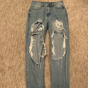 Simple Ripped Light Wash Blue Jeans